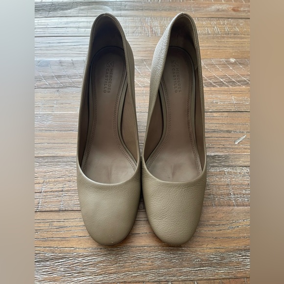 Mercedes Castillo leather pump comfortable heels, shoes - Picture 7 of 13